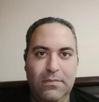 Une photo d’un participant qui veut faire connaissance et se marier