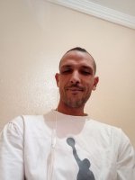 A picture of a participant who wants to get to know each other and get married